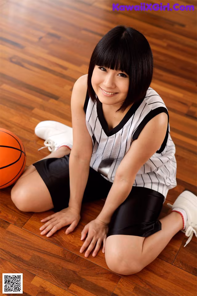 Mari Koizumi - Bangs Www Hidian